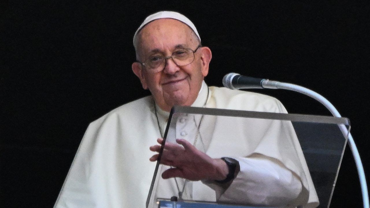 Papa Francisco condena la trata de personas desde el Vaticano