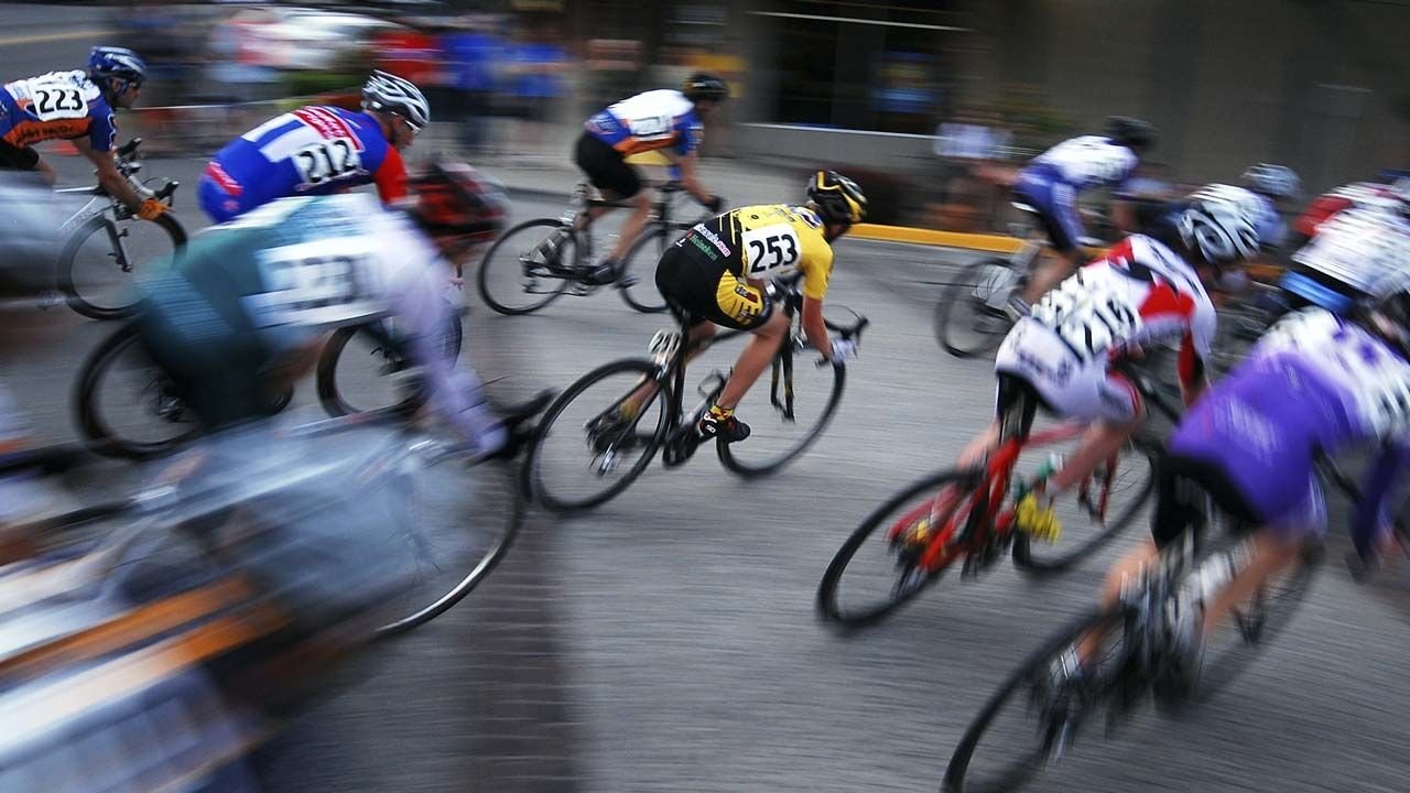 UCI prohíbe a mujeres transgénero participar en pruebas de ciclismo femeninas