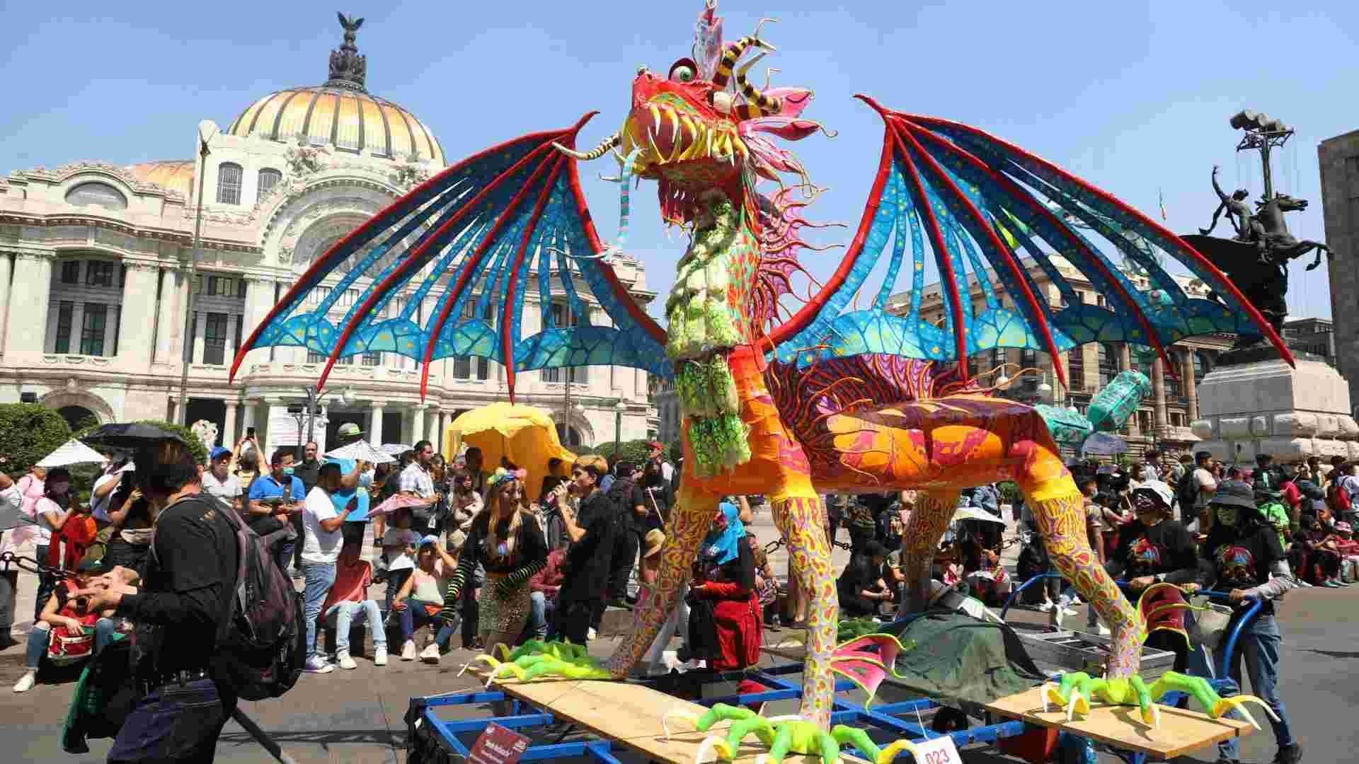 Desfile de Alebrijes Monumentales 2023 en CDMX