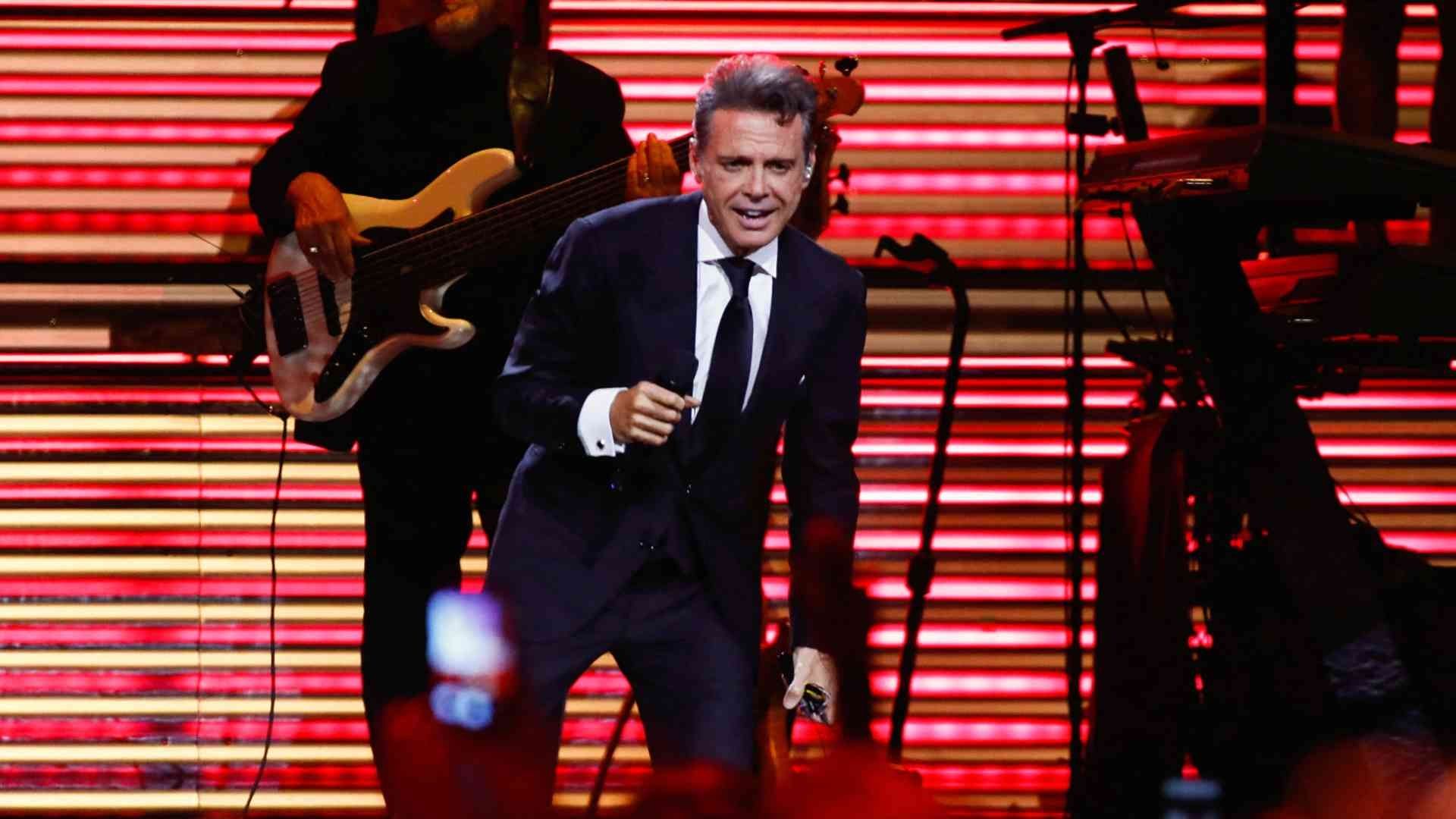 Luis Miguel no usa dobles, afirma su amigo Polo Martínez