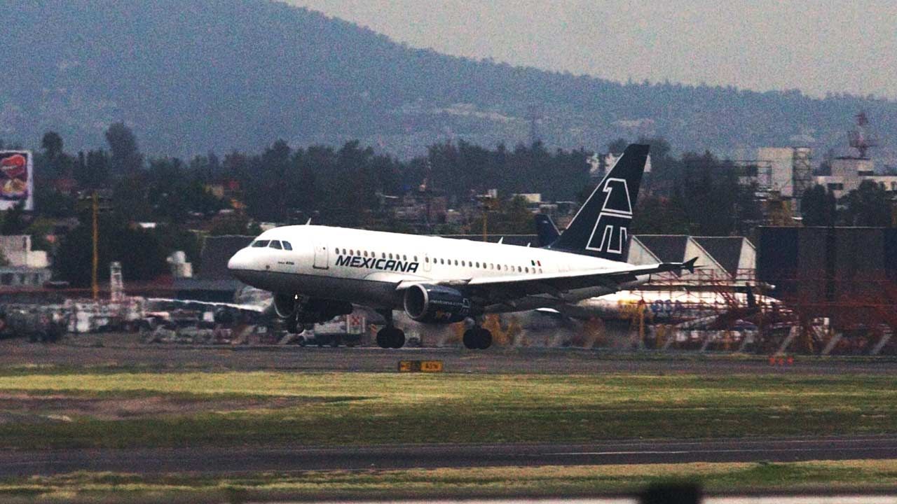 Gobierno de México realiza compra-venta de Mexicana de Aviación