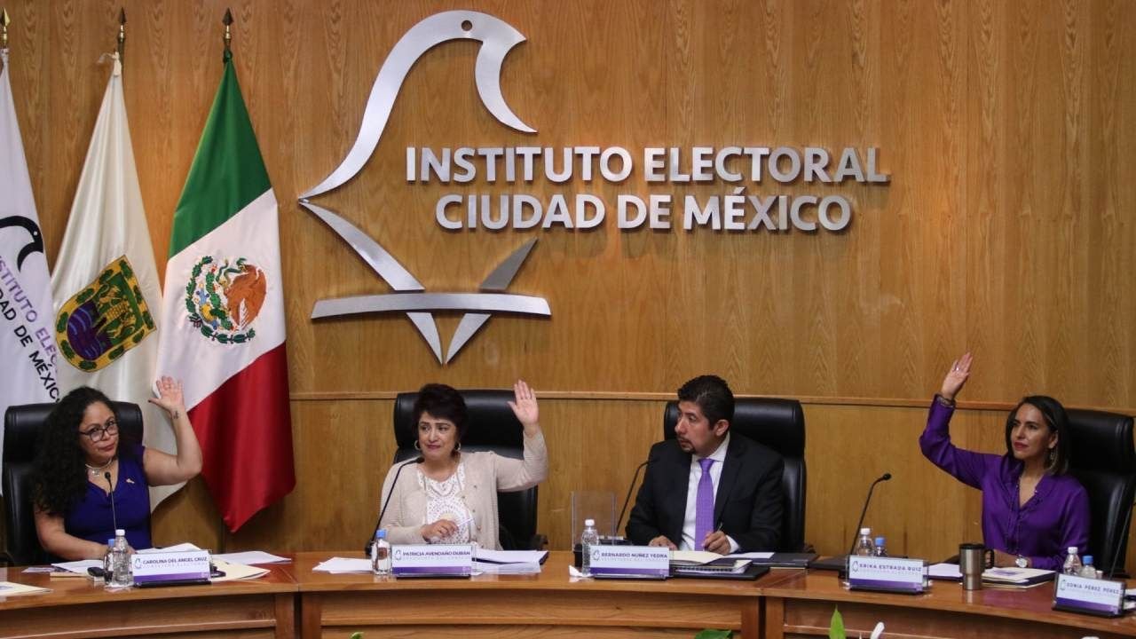 El próximo año 2024, los capitalinos elegirán un total de 287 cargos, incluyendo la jefatura de Gobierno de la Ciudad de México