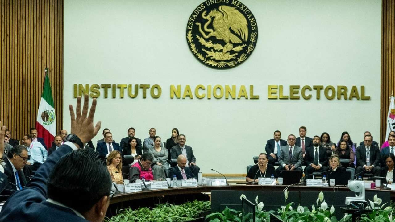 INE Proyecta Tres Debates para la Elección Presidencial de 2024 