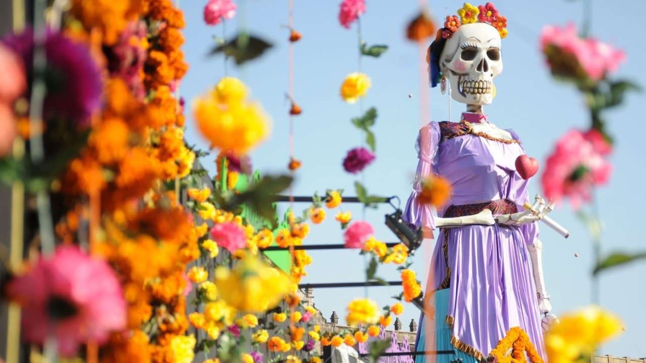 El Día de Muertos 2023 se acerca y aquí respondemos a la dudal de si el 1 y 2 de noviembre son feriados oficiales