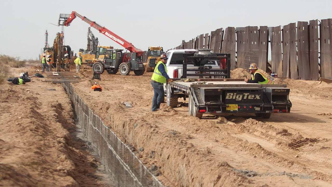 AMLO rechaza construcción de muro fronterizo