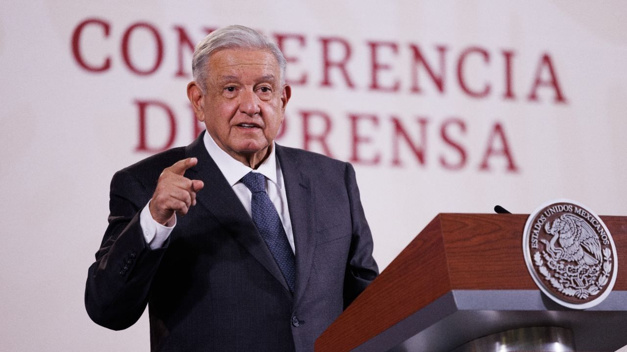 El presidente López Obrador expresa apoyo a Samuel García 