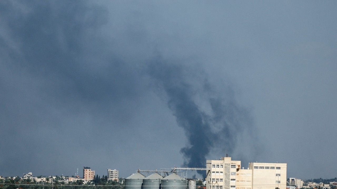 Continúan los bombardeos israelíes sobre la Franja de Gaza