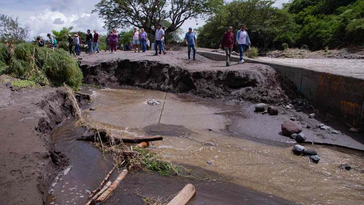 Aumentan los Daños por Huracán Lidia en Colima