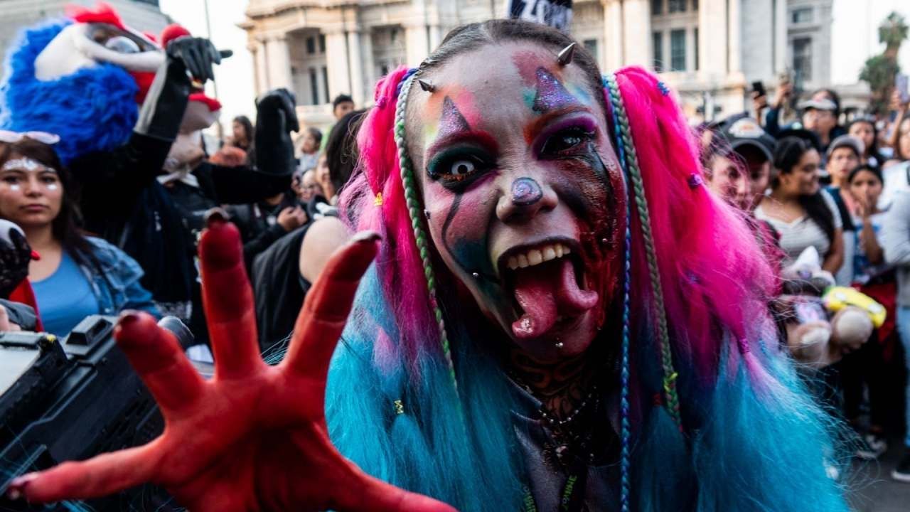 Marcha Zombie 2023 en CDMX, miles participan