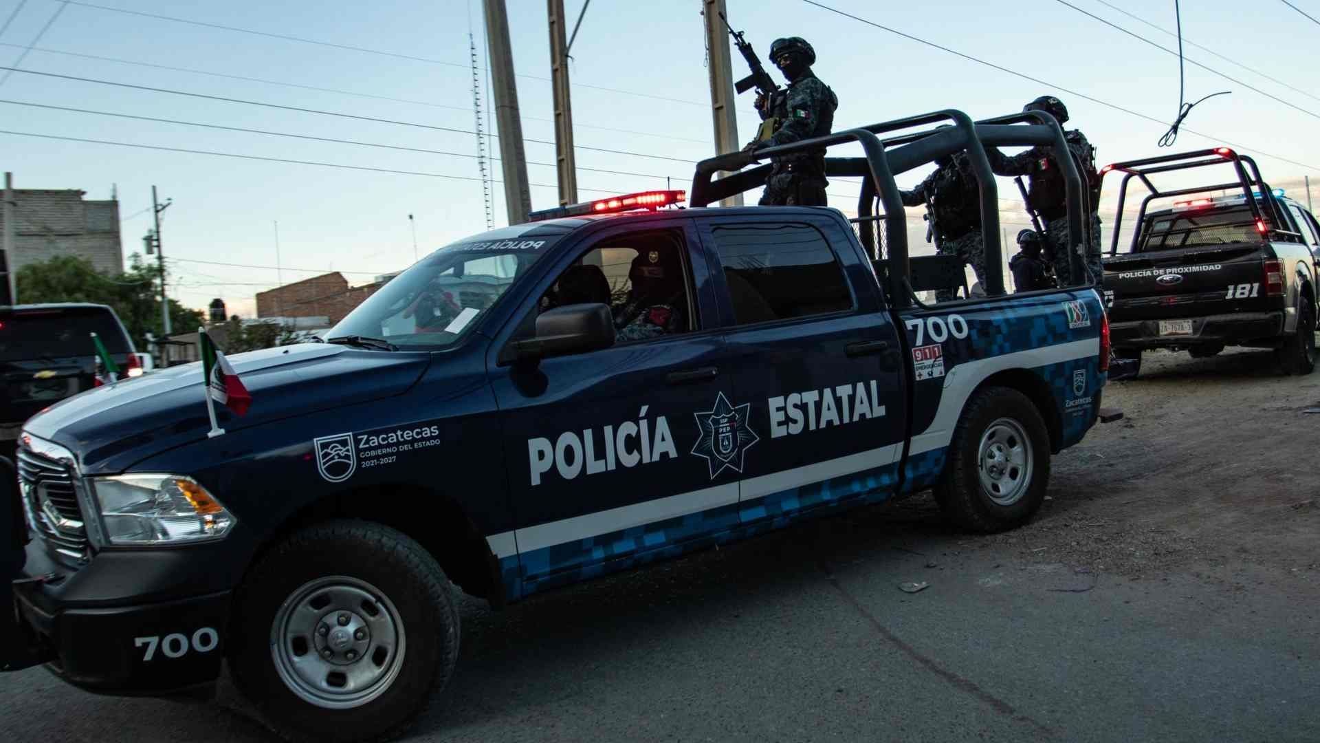 Elementos de la Fuerza de Reacción Inmediata Zacatecas (FRIZ) realizaron el rescate de las víctimas.