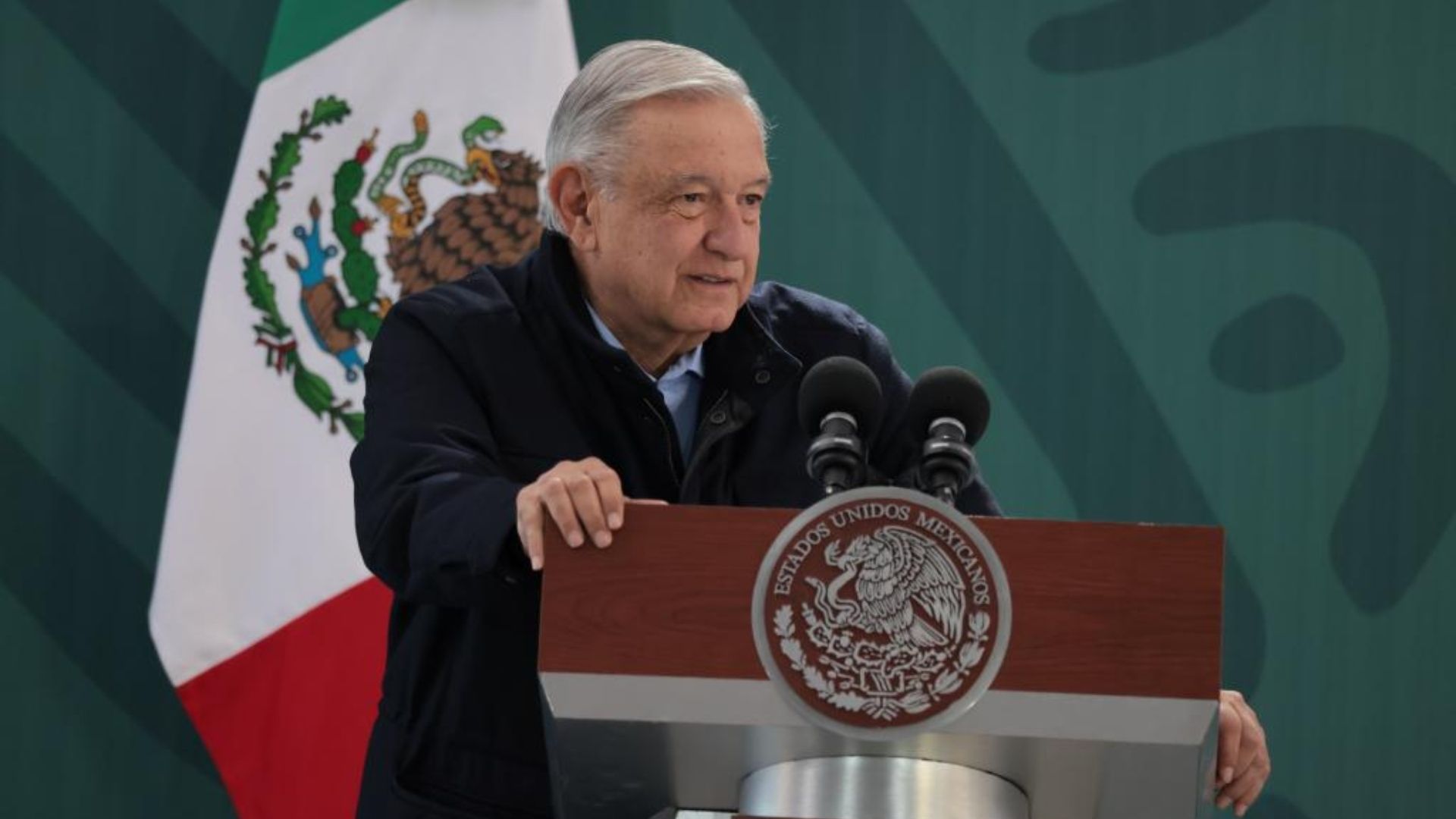Andrés Manuel López Obrador insistió en que hay recursos suficientes para reconstruir Acapulco.