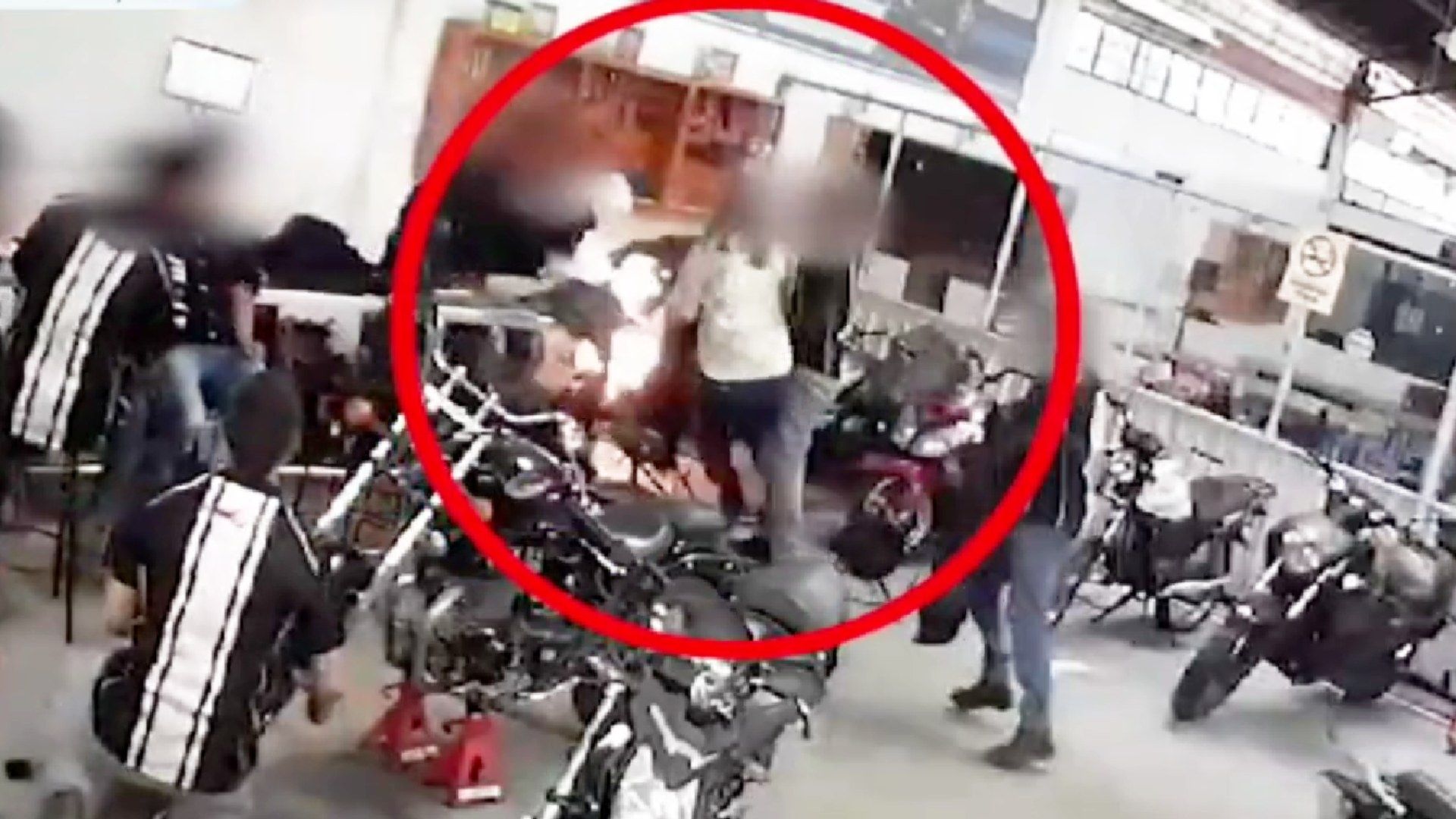 Video | Crónica de Cómo le Prendieron Fuego a Cristian en Escuela de Texcoco