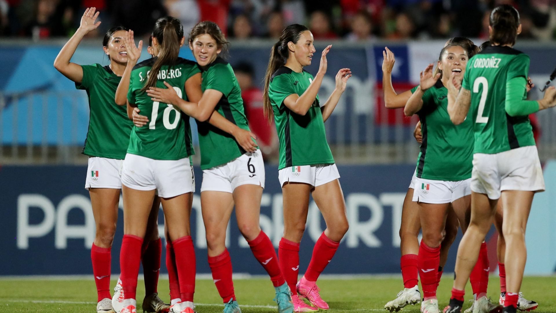 ¿Cuál es la Controversia en Liga MX Femenil por Iniciativa de Igualdad Salarial a Deportistas?