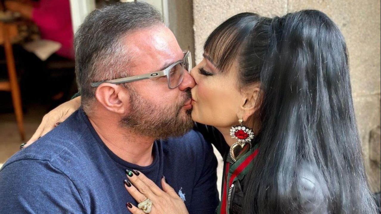 Maribel Guardia 'Calla Bocas', Así Desmintió Crisis Matrimonial