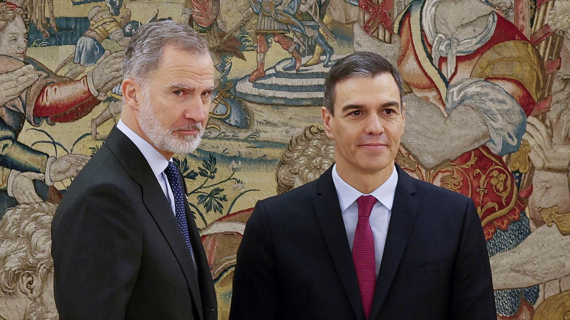 Pedro Sánchez realiza juramento ante Rey Felipe VI y Constitución de España