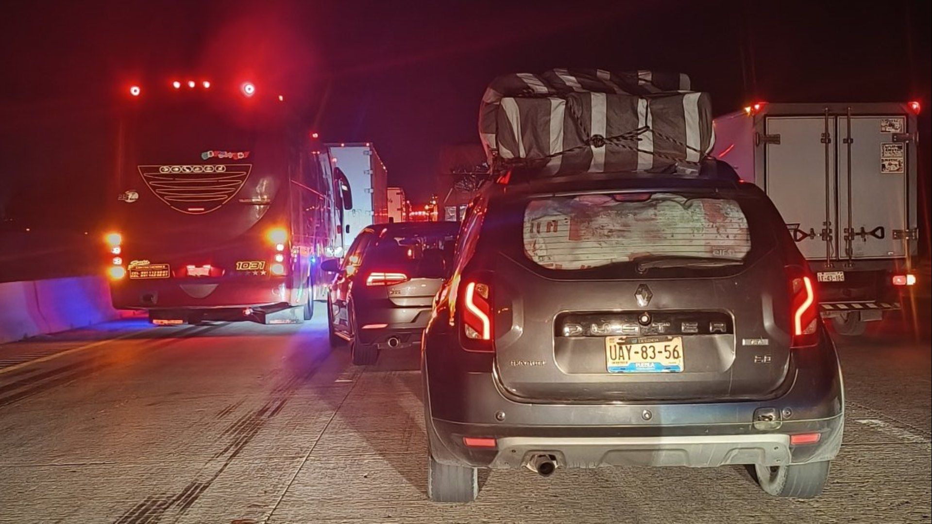 Reabren Autopista Puebla-Orizaba, Tramo Acatzingo-Cd. Mendoza, Tras Explosión de Pipa