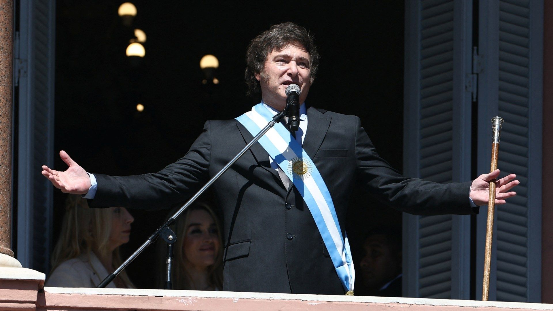 Javier Milei jura como nuevo presidente de Argentina