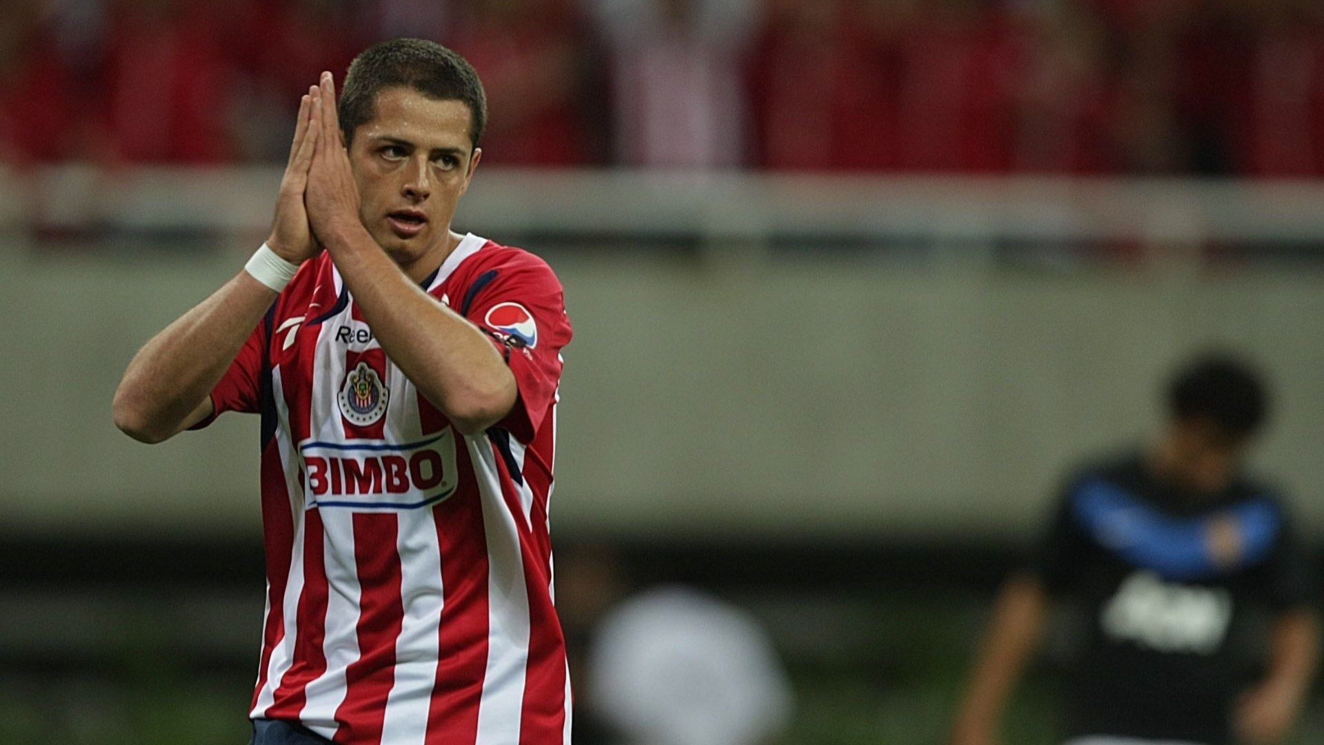 Presentación de Javier Hernández en Chivas