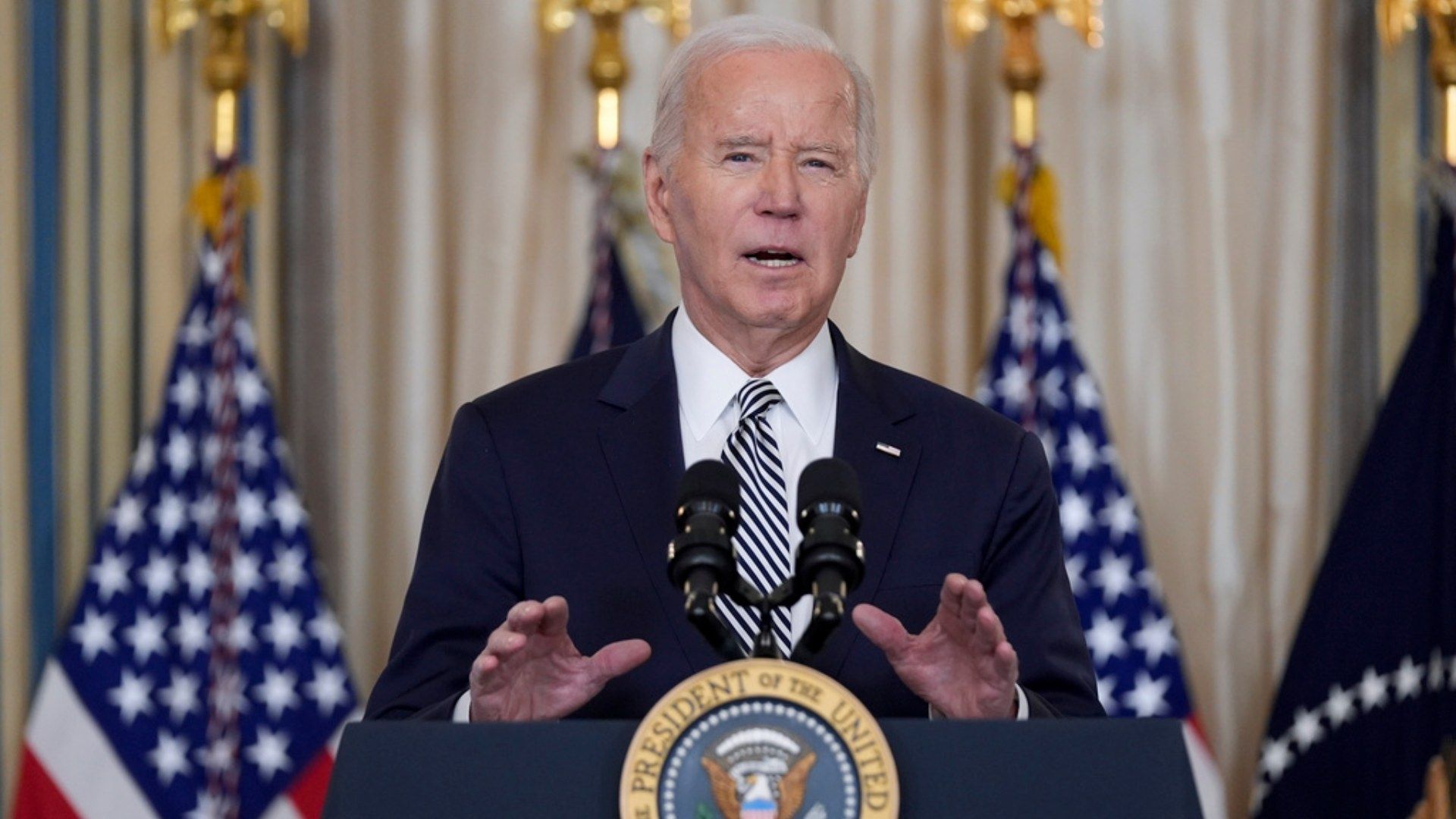 Debido a un desacuerdo con el Partido Demócrata sobre el calendario electoral, el nombre de Joe Biden no aparecerá en las papeletas de este martes. Foto: AP