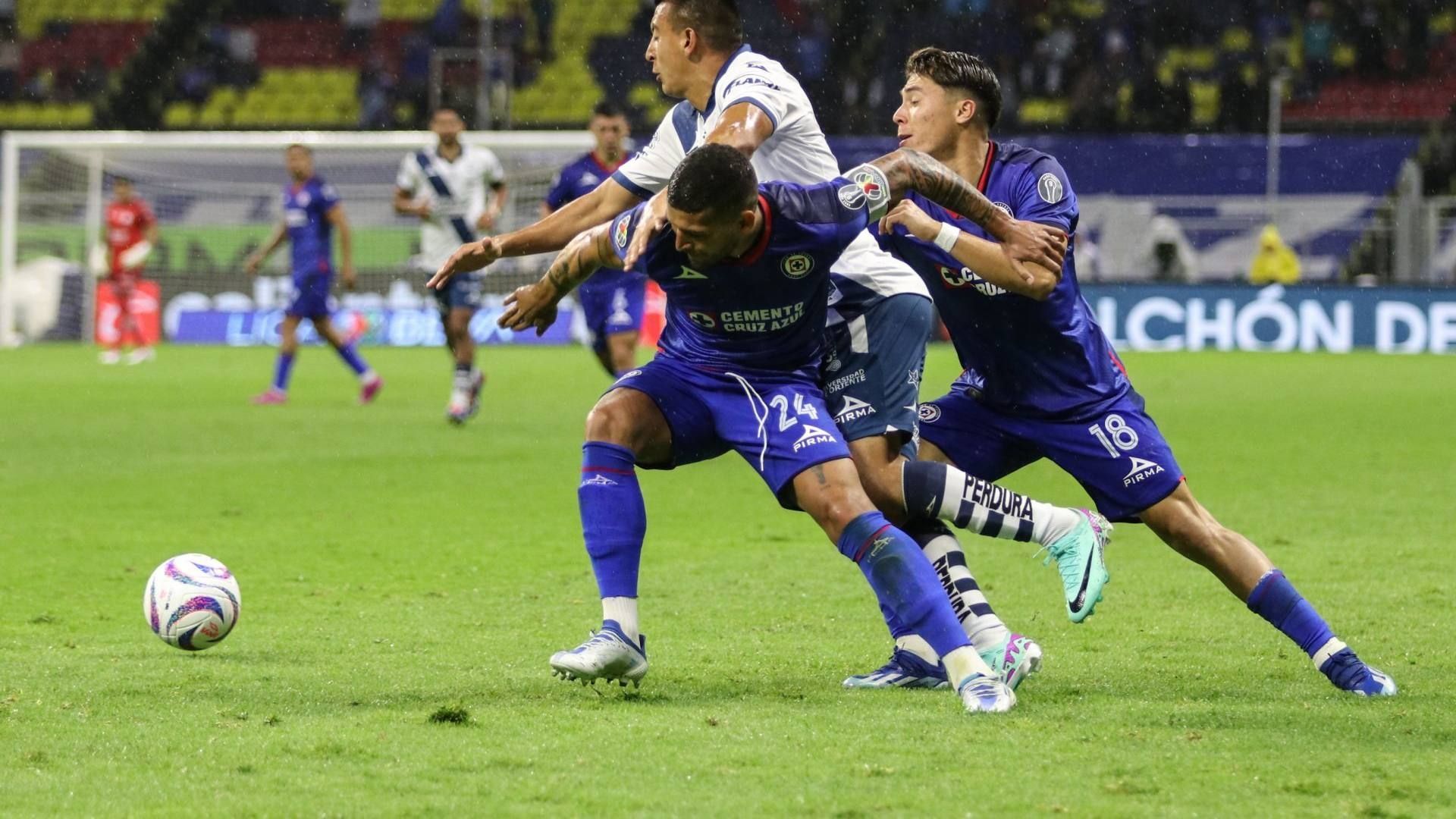 A Juan Escobar no le gustó ser relegado. Foto: Cuartoscuro