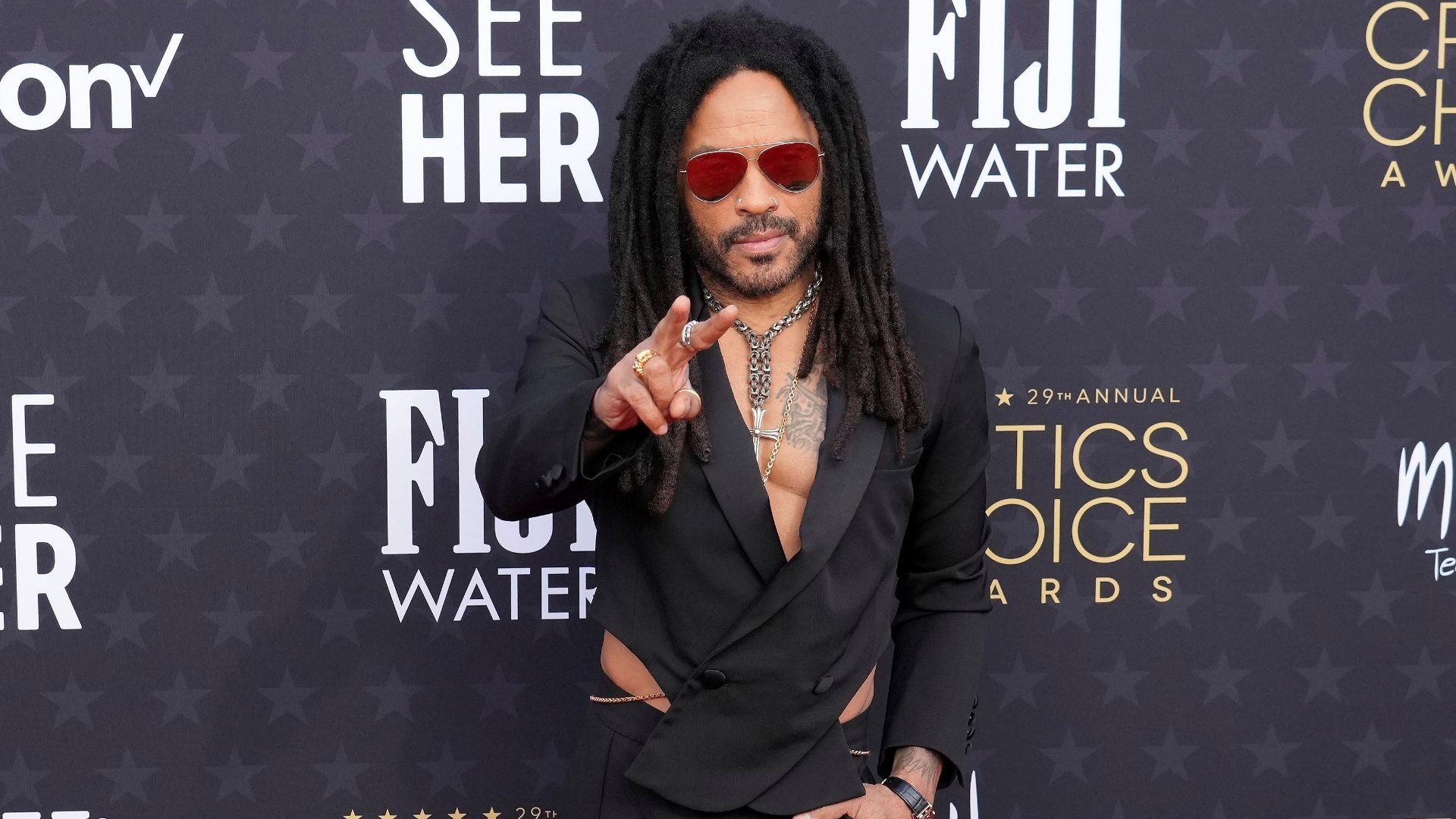 Lenny Kravitz pospone lanzamiento de su nuevo álbum