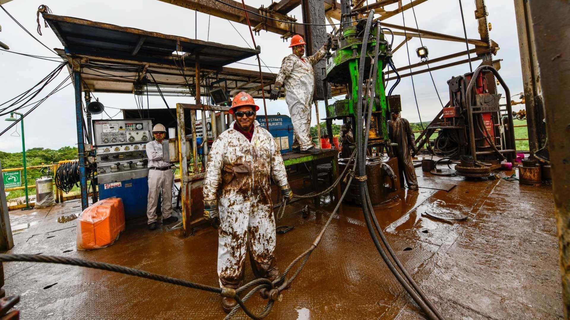 Petróleos Mexicanos compartirá su experiencia y conocimientos con la paraestatal de Venezuela. Foto X: @Pemex