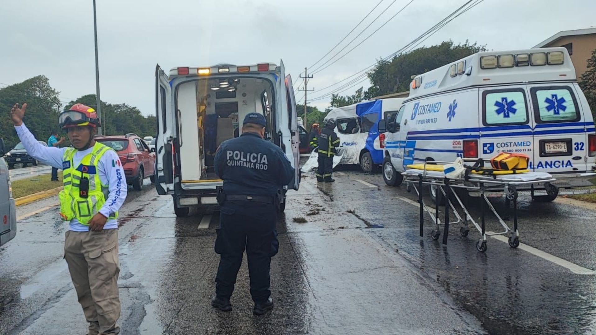 Accidente en Carretera Puerto Aventuras-Tulum Hoy; Mueren Turistas Que Iban a Playa del Carmen