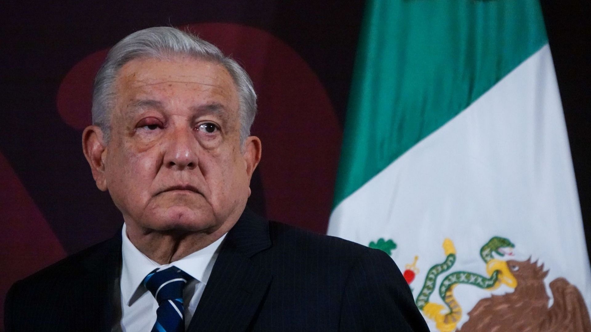 AMLO Voltea Hacia Posibles Ataques en Redes Sociales y Anuncia 'Quién es Quién en los Bots'