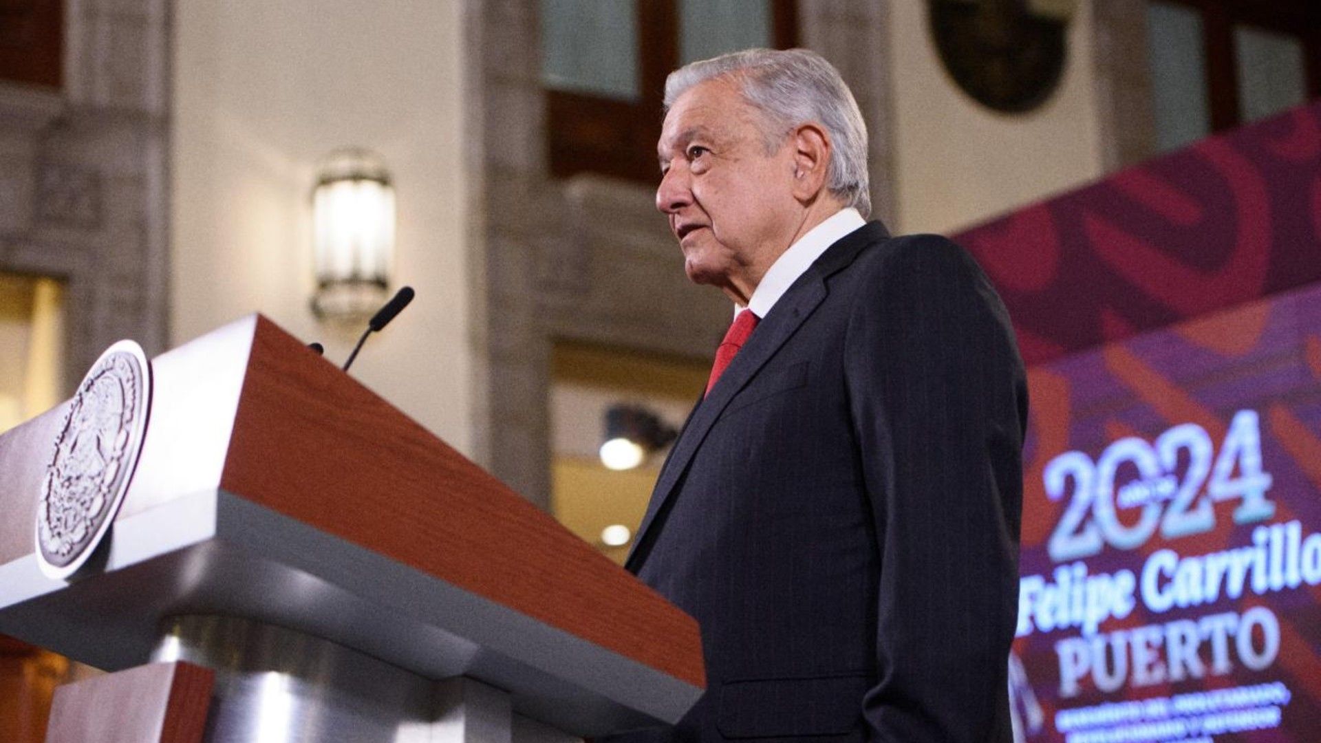 AMLO Llama ‘Pasquín Inmundo’ al NYT por Indagar Presuntos Nexos con Narcos