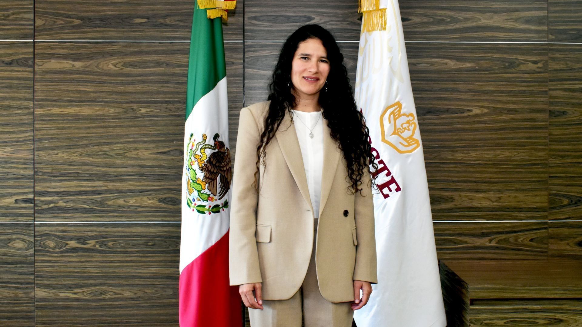 Bertha Alcalde, Designada por AMLO como Nueva Titular del ISSSTE