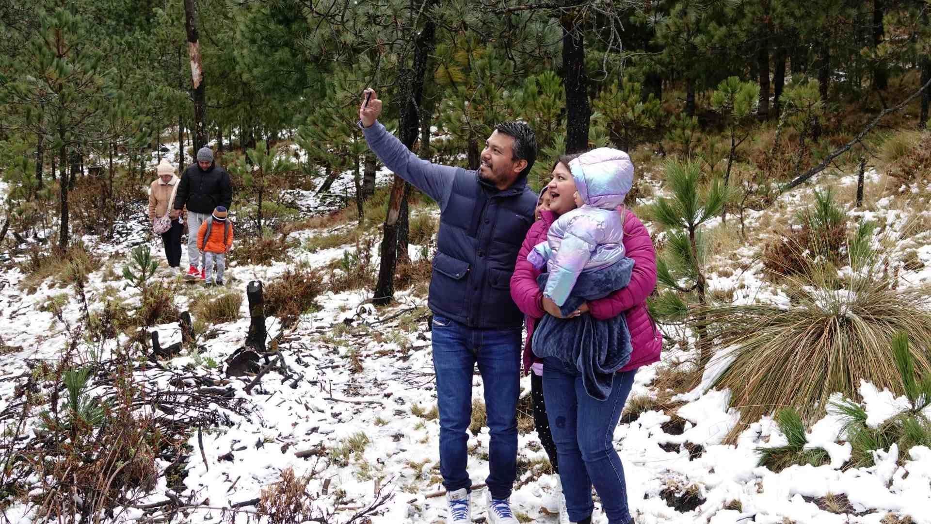 Caída de nieve en el Ajusco