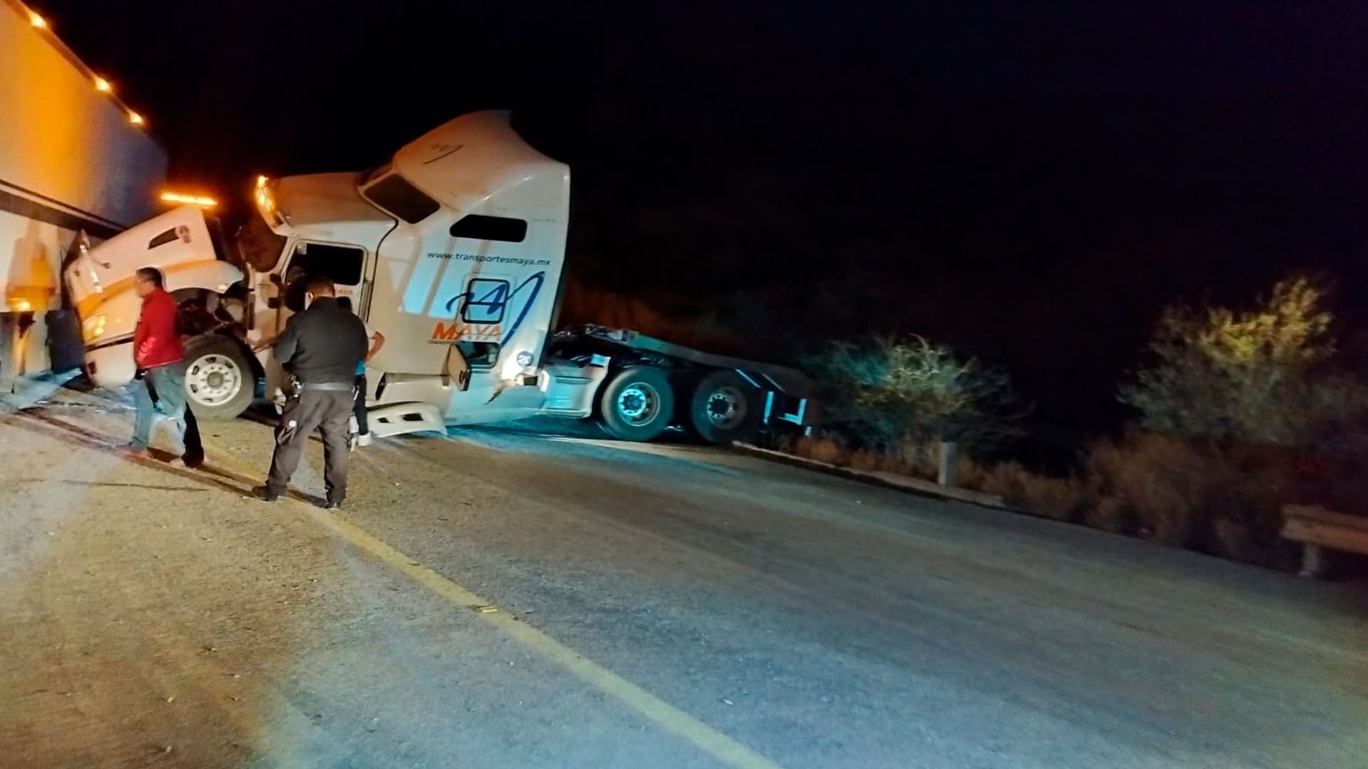 Guardia Estatal Atiende Derrape sobre Carretera Estatal 126 en Rumbo Nuevo