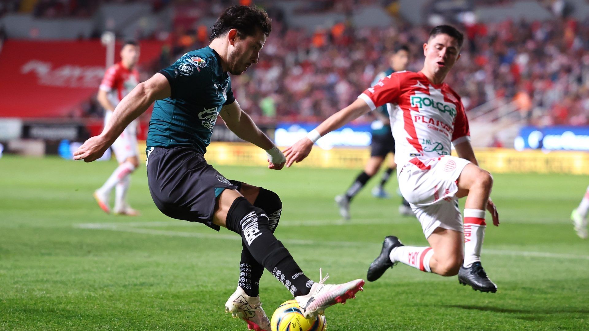 Chivas es Derrotado por el Necaxa, Único Equipo del Torneo que se Mantiene Invicto 