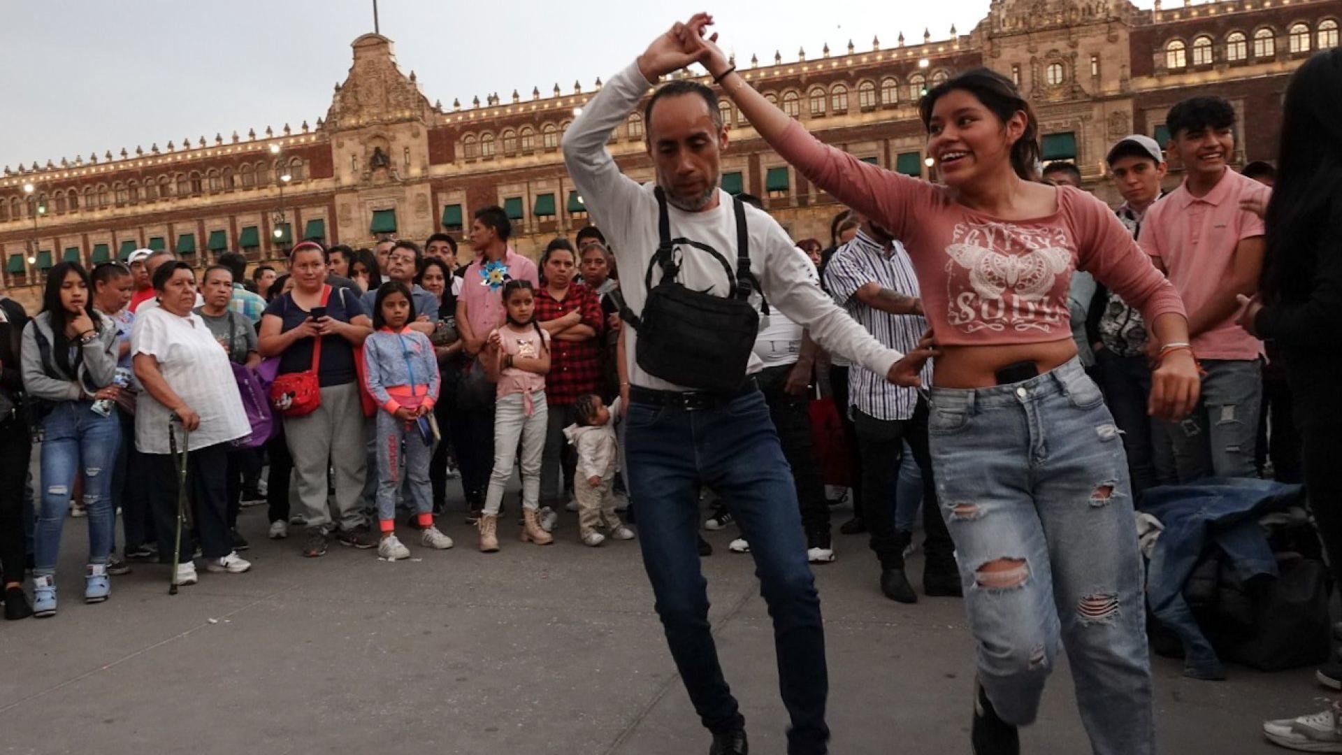  Concierto por Día del Amor en el Zócalo de CDMX