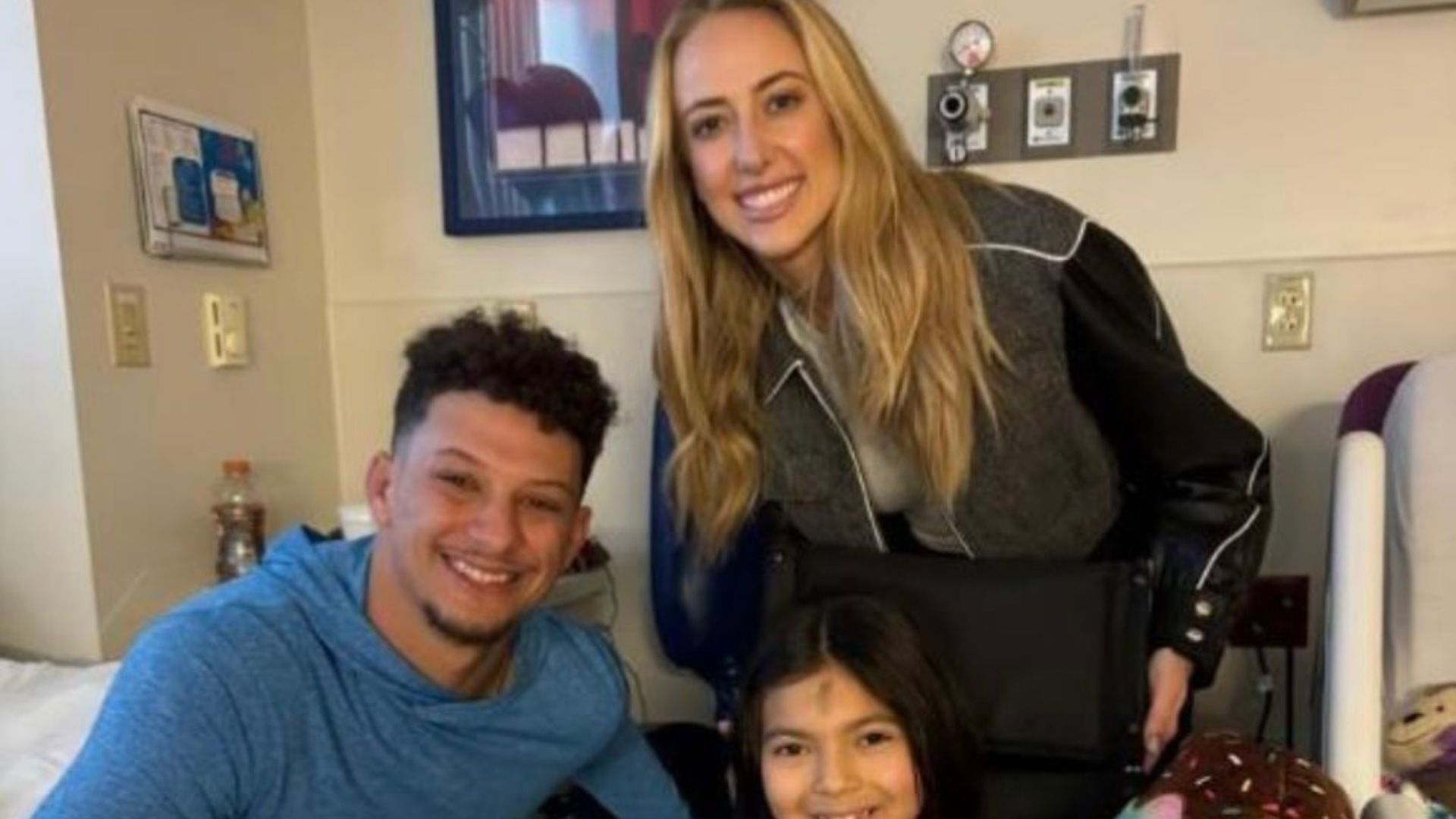 Patrick Mahomes y su esposa convivieron con dos niñas impactadas por balas durante tiroteo en desfile de celebración de Chiefs. Foto: @malikjackson3