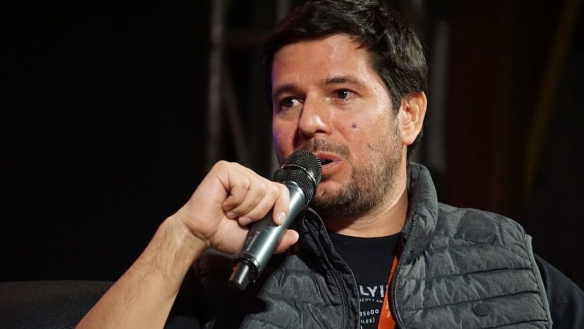 Renato Cisneros en el Hay Festival de Arequipa, Perú