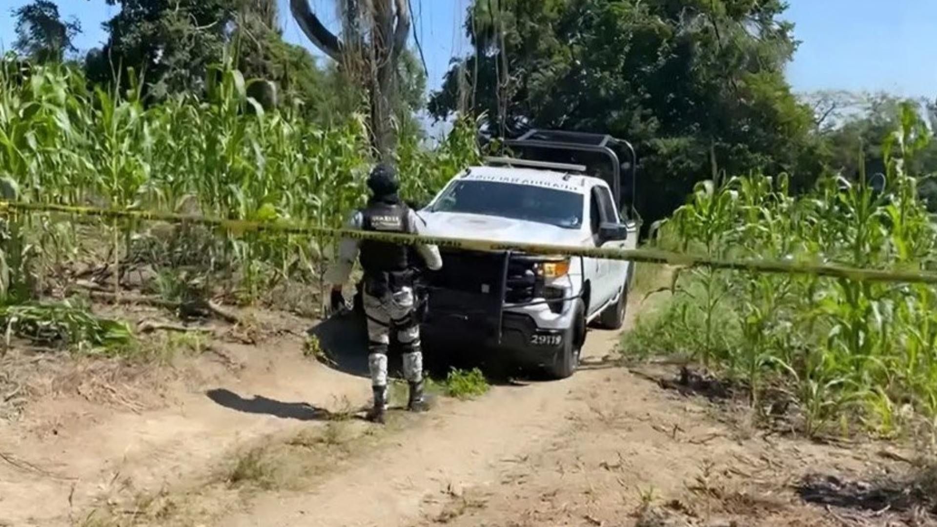 Fosa clandestina con restos humanos en Tihuatlán