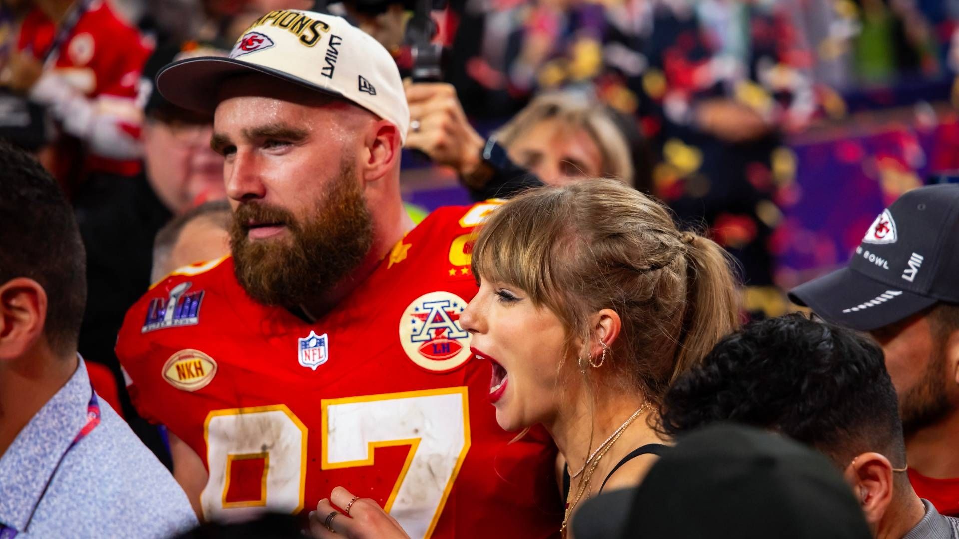 Travis Kelce tiene uno de los sueldos más altos en su posición en la NFL; esta es su fortuna