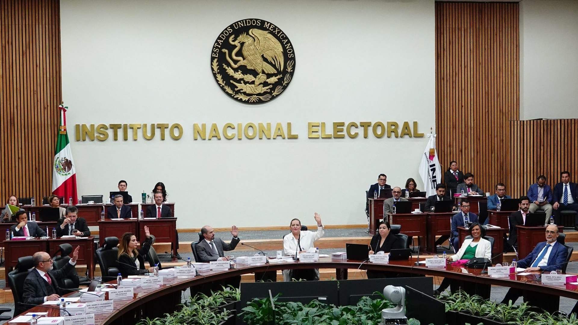 El pasado 28 de febrero, el consejo General aprobó el registro de las candidaturas procedentes a diputaciones federales, senadurías y Presidencia de la República 