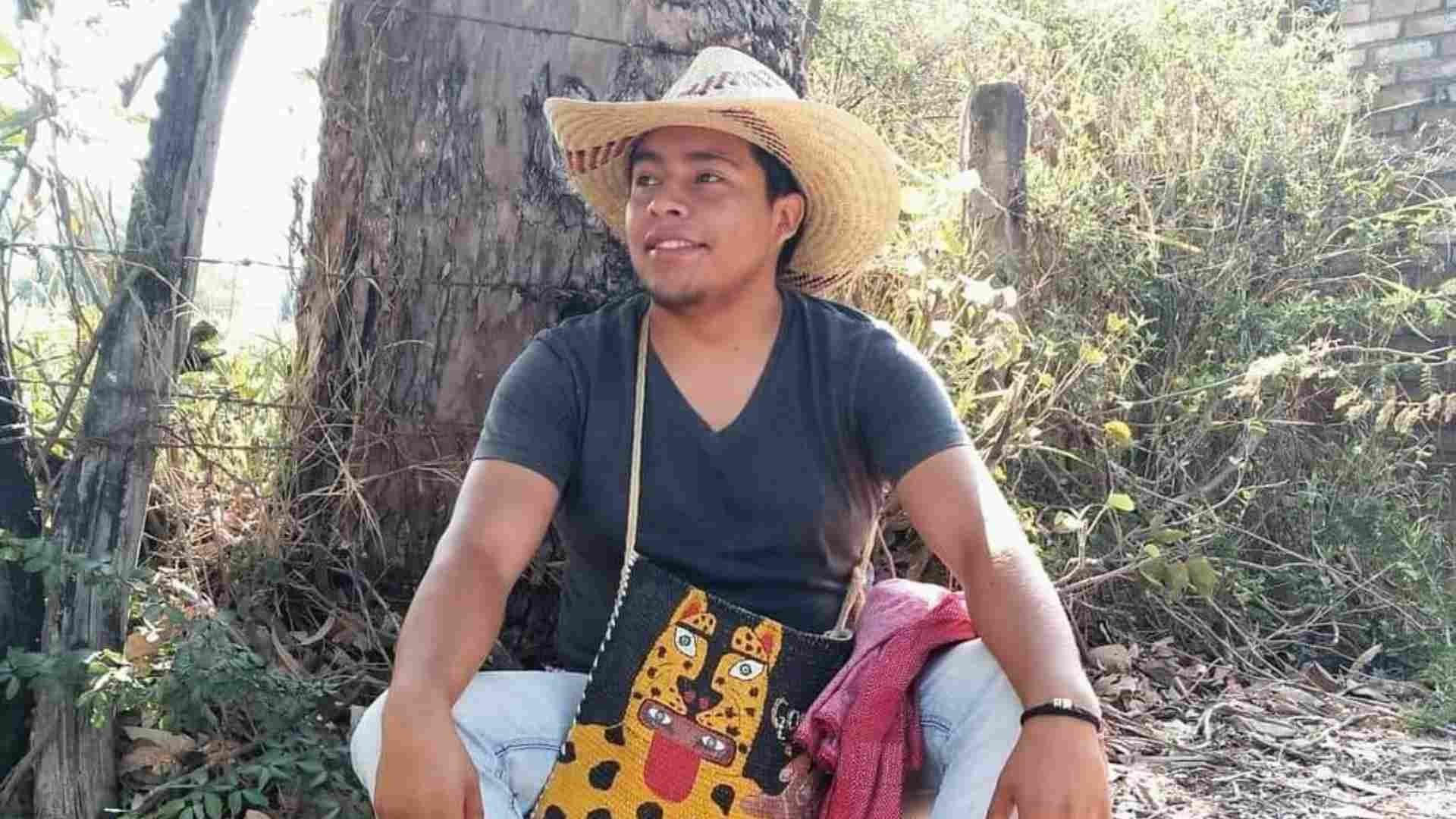 Dan el último adiós a normalista asesinado en Guerrero