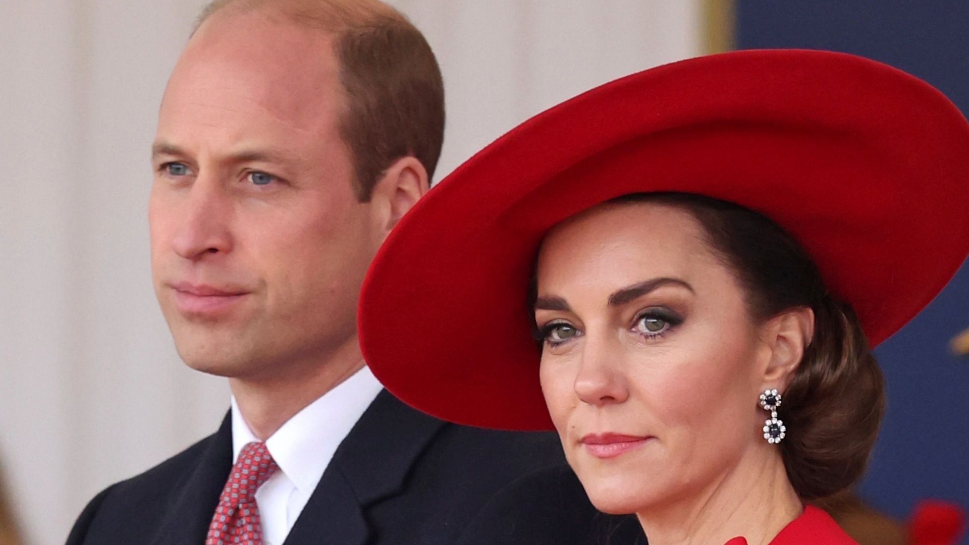 El príncipe William y su esposa, Kate Middleton, fueron fotografiados hoy 11 de marzo de 2024 saliendo juntos en coche de su residencia en Windsor