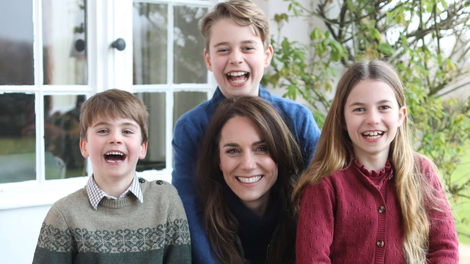 La preocupación sobre la salud de Kate Middleton sigue en aumento, luego de que se publicara una foto manipulada