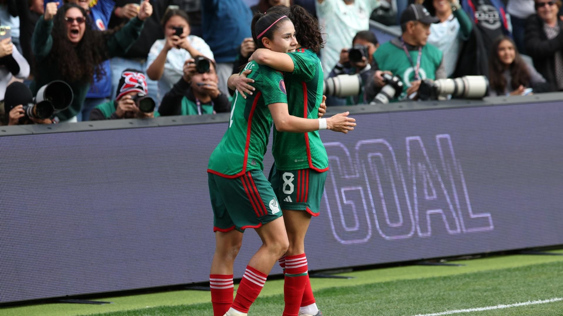 México Femenil Vence 3-2 a Paraguay y Avanza a Semifinales de la Copa Oro 2024