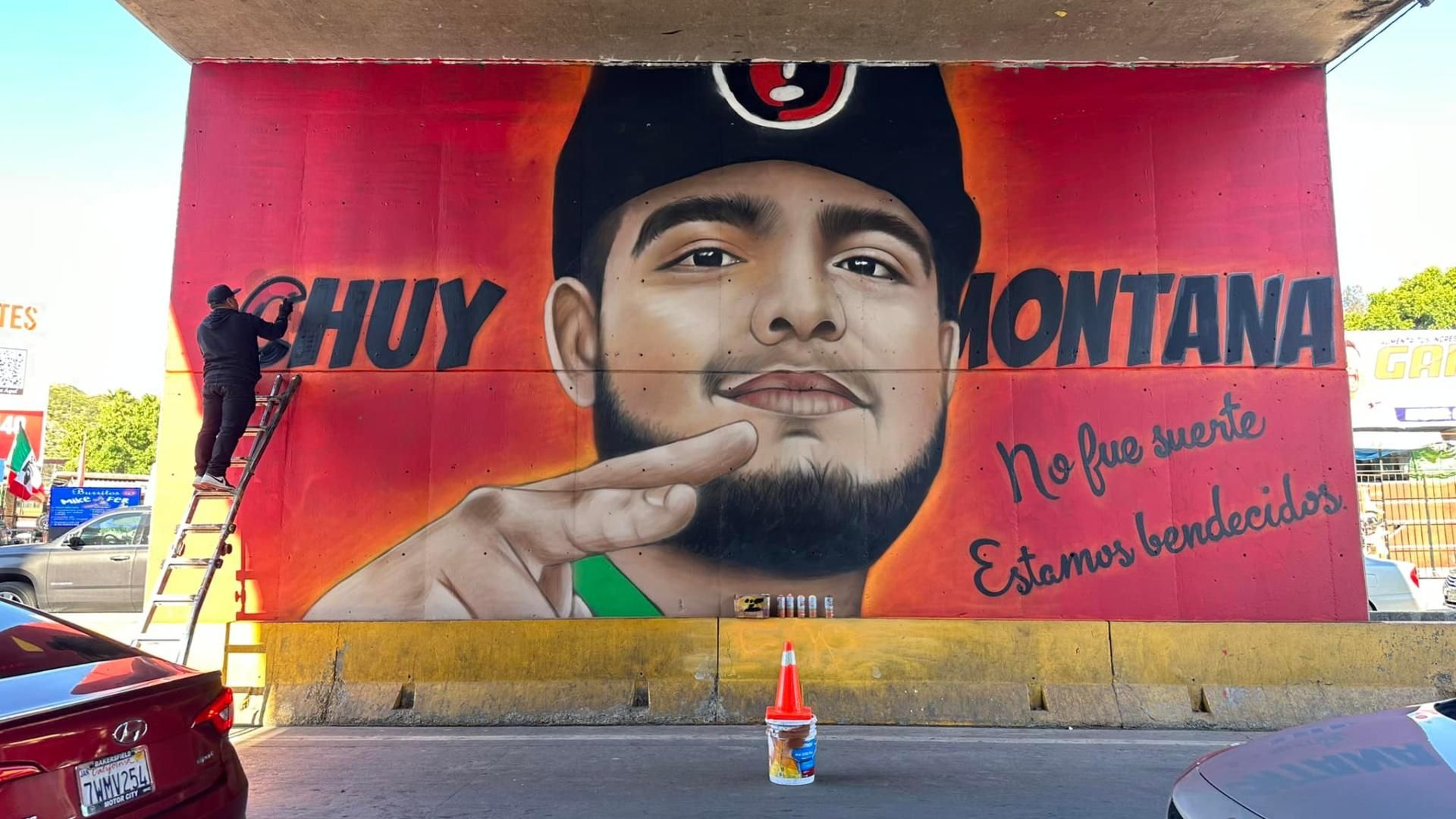 Rinden Mural a Chuy Montana, Joven Músico de Corridos Asesinado en Tijuana