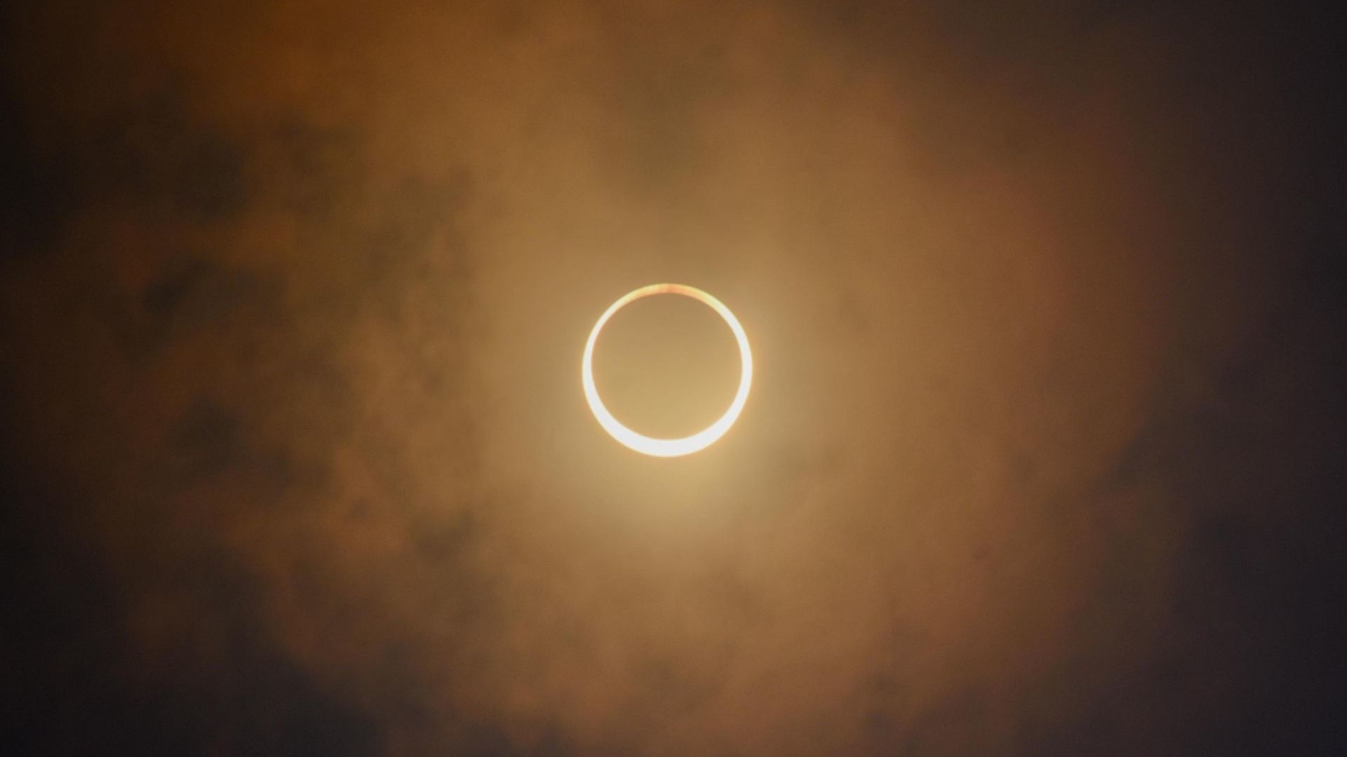 Eclipse Solar 2024: Astrónomos de Coahuila Estudiarán la Atmósfera Solar Durante el Fenómeno