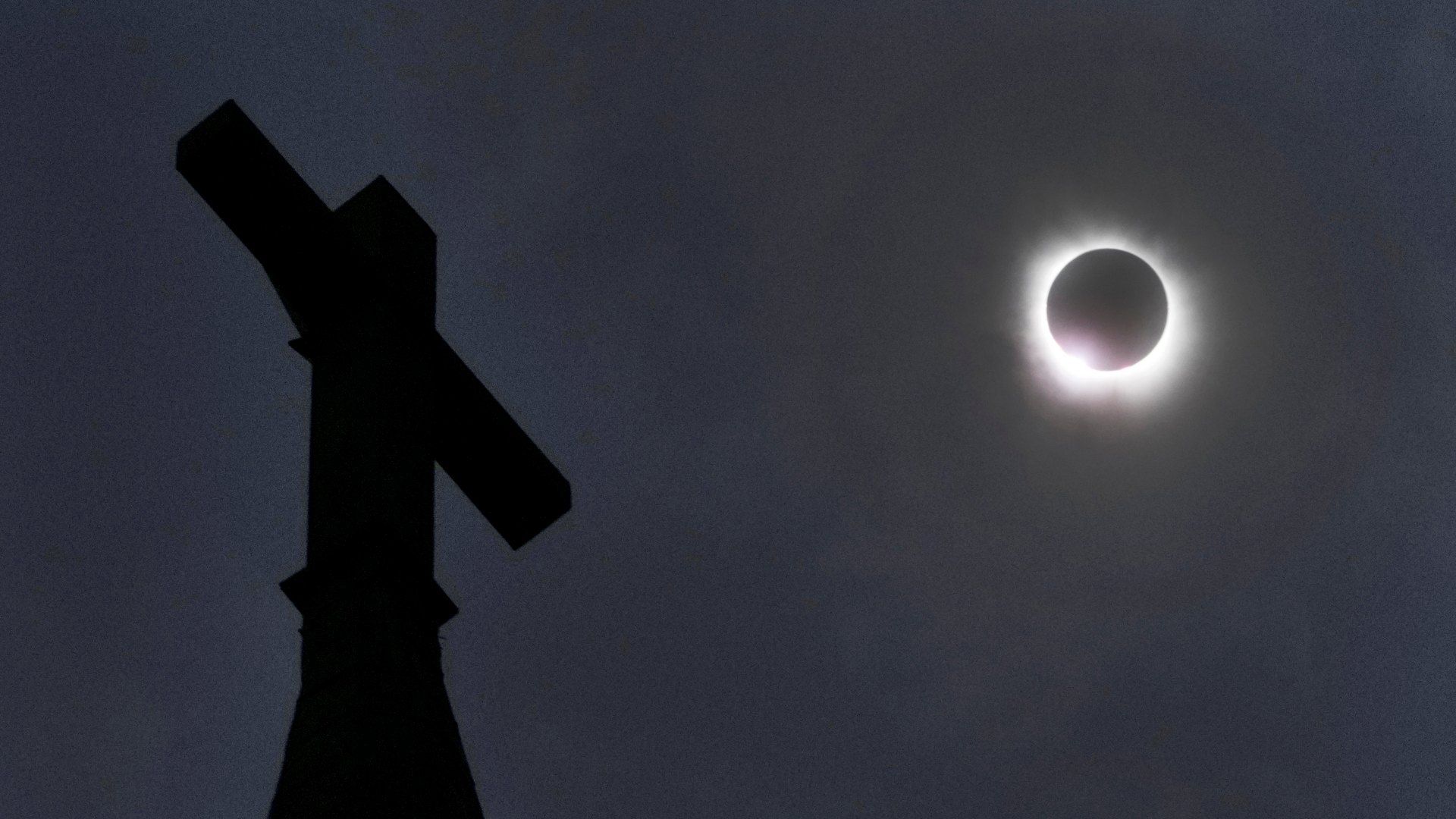 Oscuridad Total Llega a Texas de la Mano del Eclipse Solar 2024