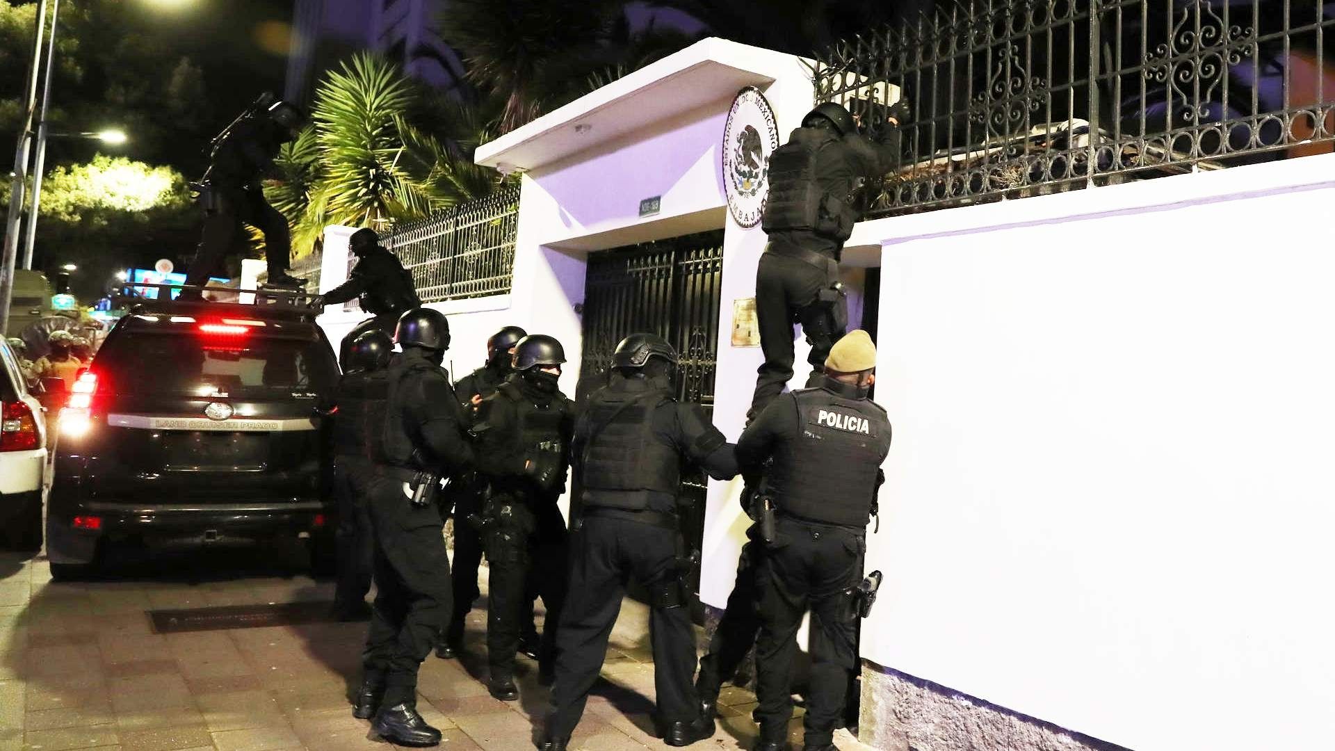 OEA Condena Irrupción de Policía de Ecuador en Embajada de México; Almagro Pide Diálogo