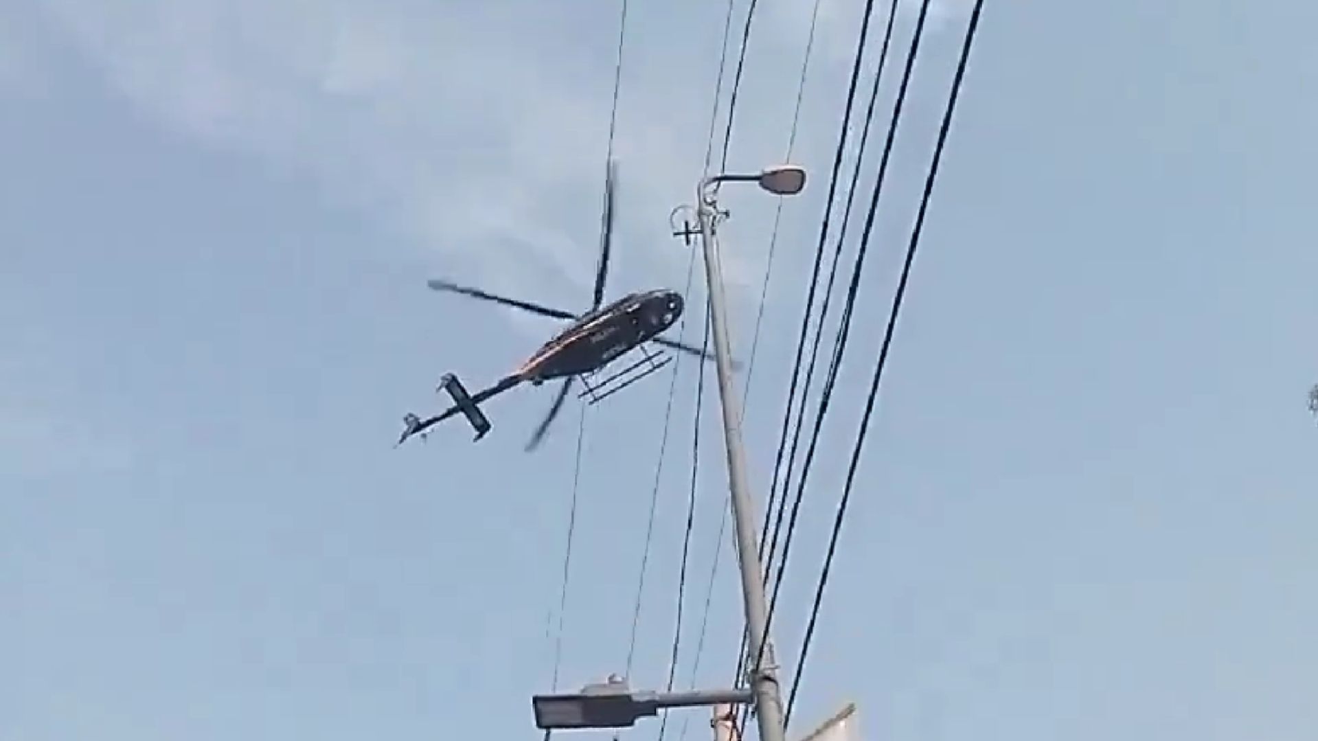 Video | Así Volaba el Helicóptero Sobre Av. del Imán Previo a su Desplome en Coyoacán, CDMX