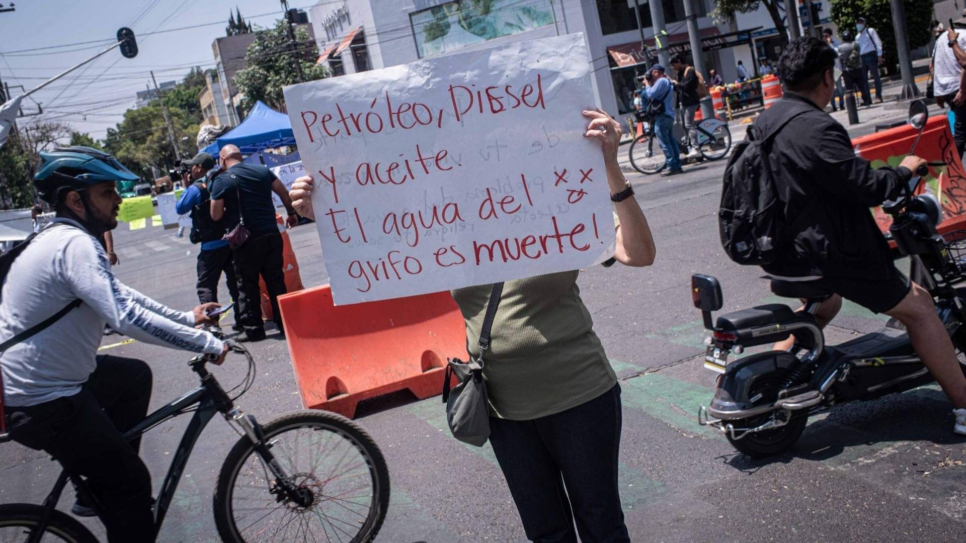 INAI Ordena a Pemex Informar Sobre el Agua Contaminada en Benito Juárez 