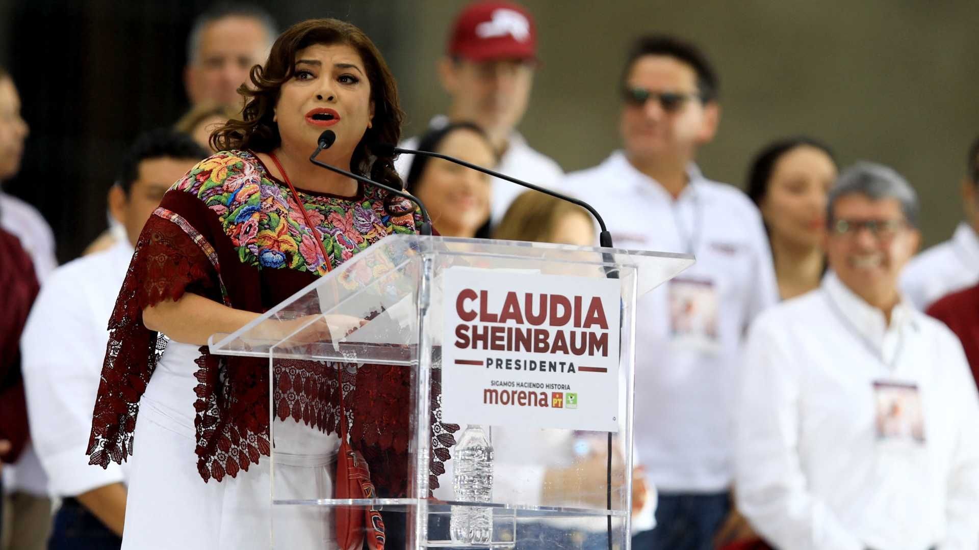 Clara Brugada cerró su campaña en el Zócalo, junto a Claudia Sheinbaum